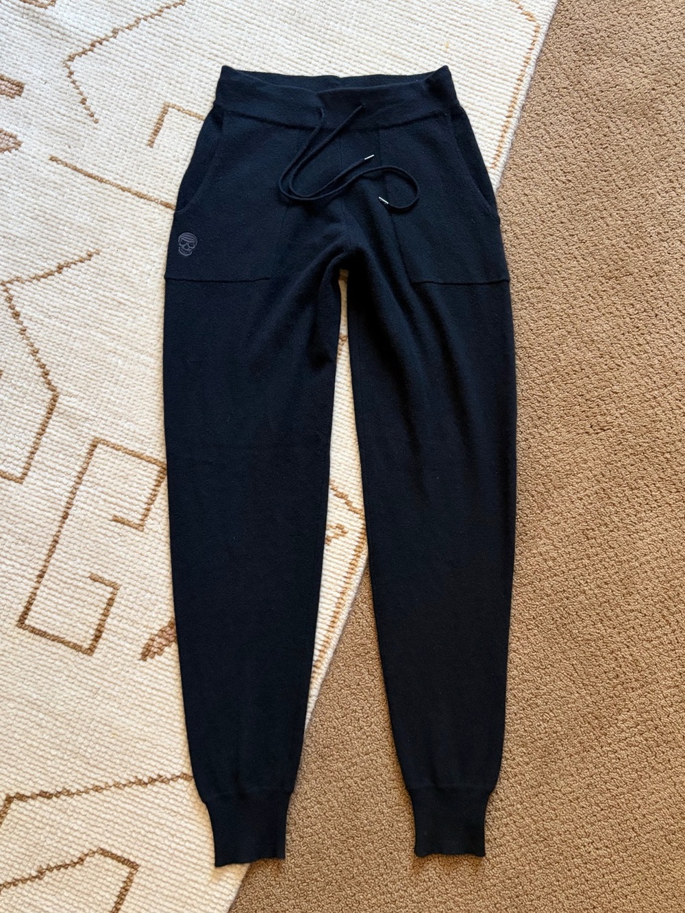 Skull Cashmere NWT 100% Cashmere Jogger Sweatpant Black XS